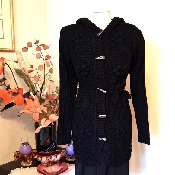 NWT Woman's Black Hooded Cardigan Coat Knit Lightweight Warm & Elegant Outerwear - Picture 6 of 12